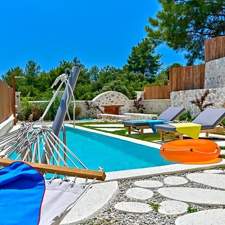 Sojoy Nature 4*